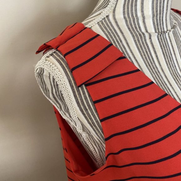 Banana Republic | red and black striped sleeveless top blouse - Picture 4 of 9